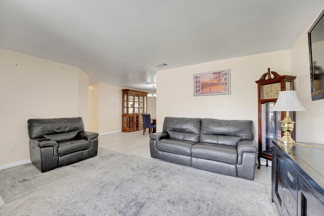 4 of 23 - 277 Sw Kimball Circle, Port Saint Lucie, FL