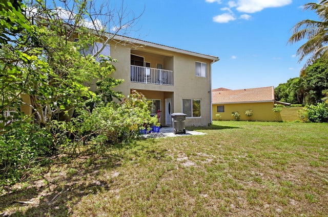 3 of 35 - 6280 Willoughby Circle, Lake Worth, FL