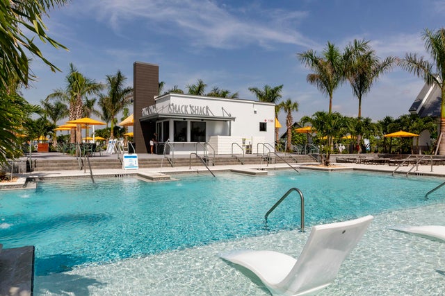 5 of 25 - 4402 Longwood Lake Square, Westlake, FL