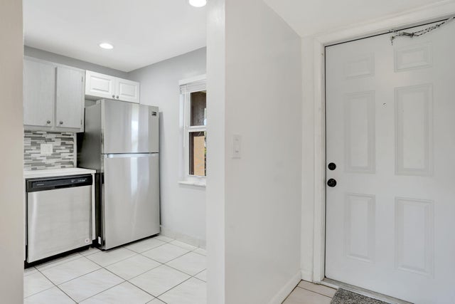 4 of 34 - 7355 Nw 4th Place #101, Margate, FL