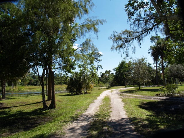 4 of 6 - 6815 Monmouth Road, West Palm Beach, FL