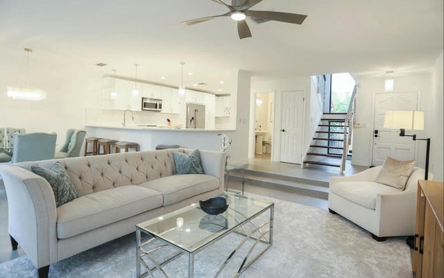 5 of 32 - 819 Windermere Way, Palm Beach Gardens, FL
