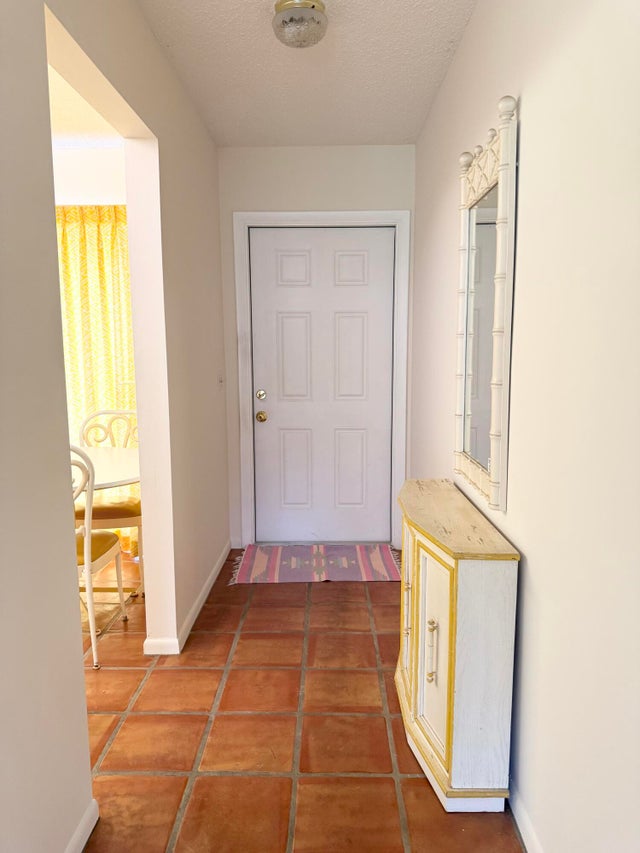3 of 34 - 734 Nantucket Circle, Lake Worth, FL