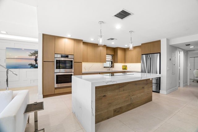 4 of 46 - 3968 N Ocean Dr #7, Singer Island, FL