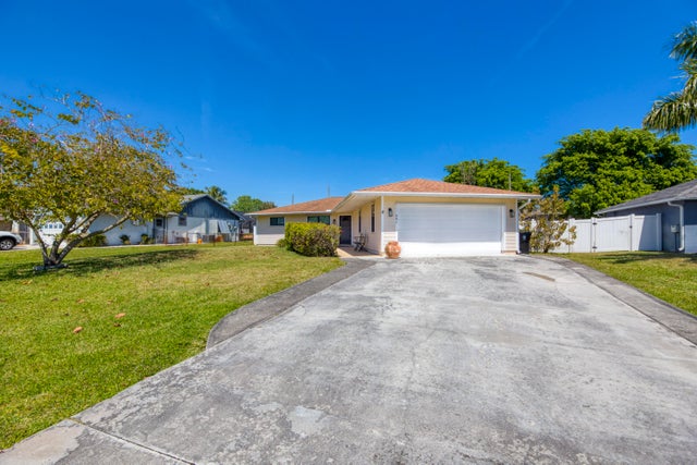 Photo of Listing #RX-11074542