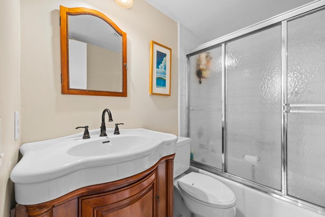 5 of 34 - 225 Beach Road #102, Tequesta, FL