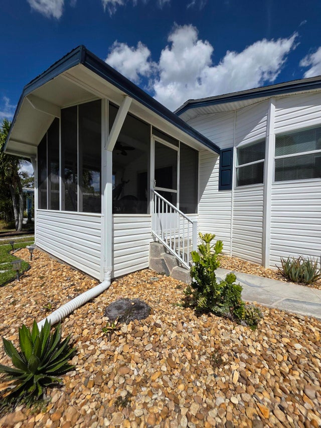 3 of 30 - 6469 Cypress Lane, Lantana, FL