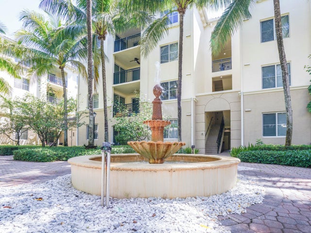 5 of 17 - 4306 Renaissance Way #306, Boynton Beach, FL