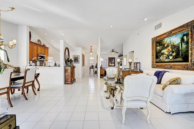 5 of 31 - 14356 Emerald Lake Drive #3, Delray Beach, FL