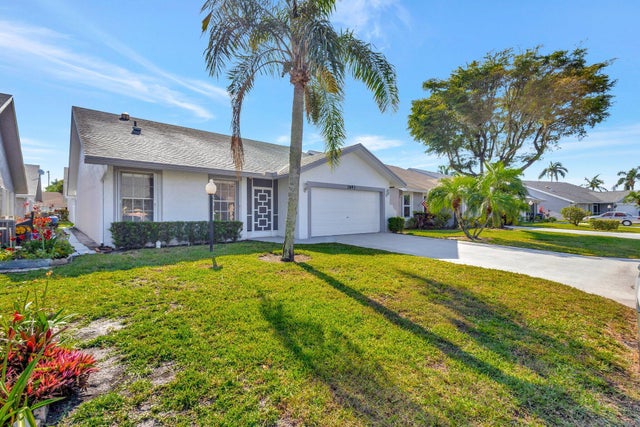 1 of 65 - 3893 Dafilee Cir, West Palm Beach, FL