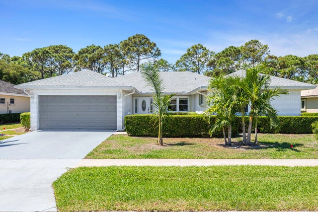 1 of 29 - 10603 Greentrail Dr S, Boynton Beach, FL