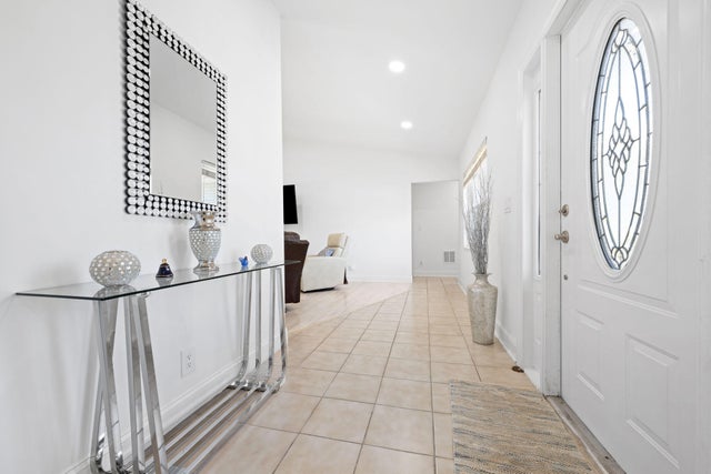 4 of 29 - 10603 Greentrail Dr S, Boynton Beach, FL
