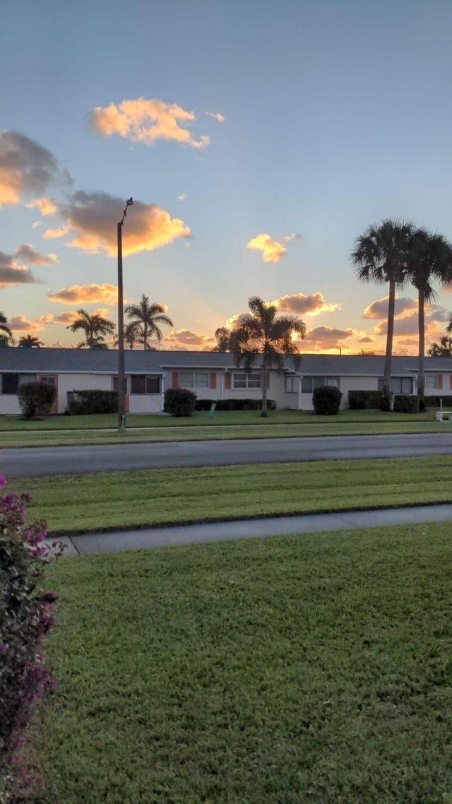 2 of 17 - 2739 Dudley Drive W #c, West Palm Beach, FL