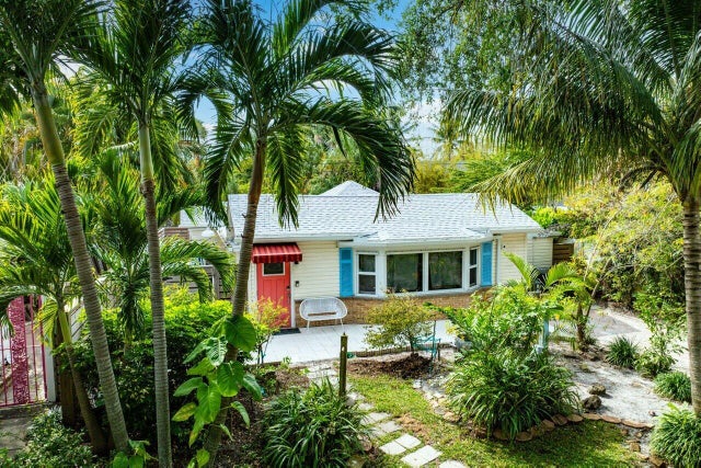 1 of 34 - 321 N Lakeside Drive, Lake Worth Beach, FL