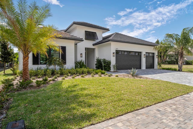 2 of 46 - 207 Se Bella Strano, Port Saint Lucie, FL