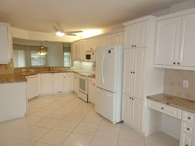 5 of 21 - 7539 Granville Drive #208, Tamarac, FL