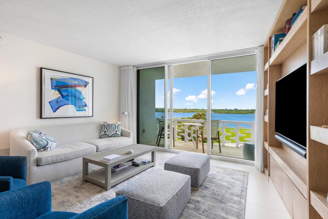 1 of 39 - 2760 S Ocean Blvd #417, Palm Beach, FL