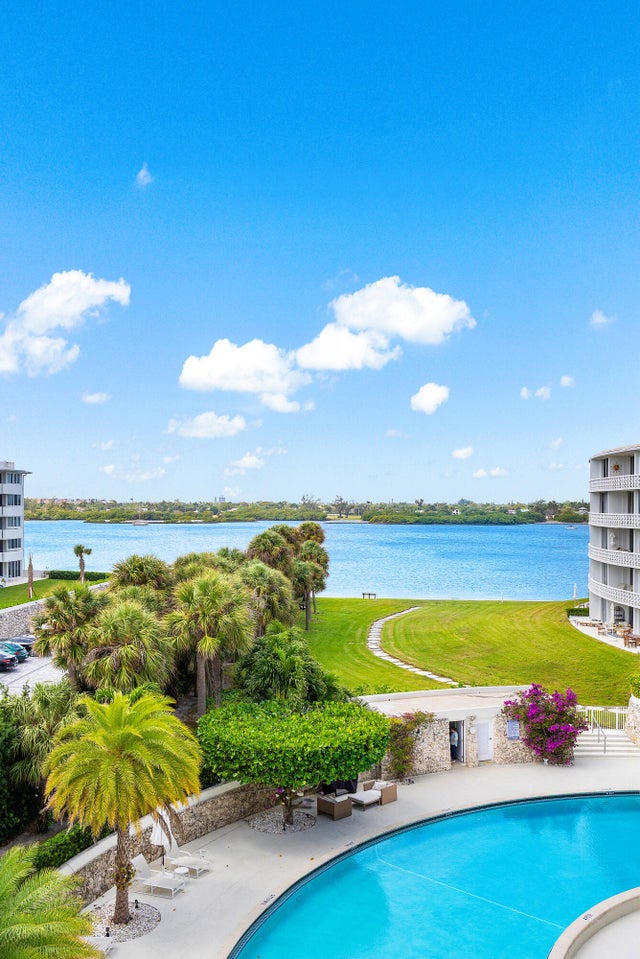 5 of 39 - 2760 S Ocean Blvd #417, Palm Beach, FL