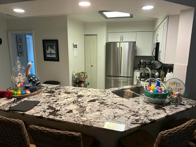 3 of 24 - 900 Scotia Dr #304, Hypoluxo, FL