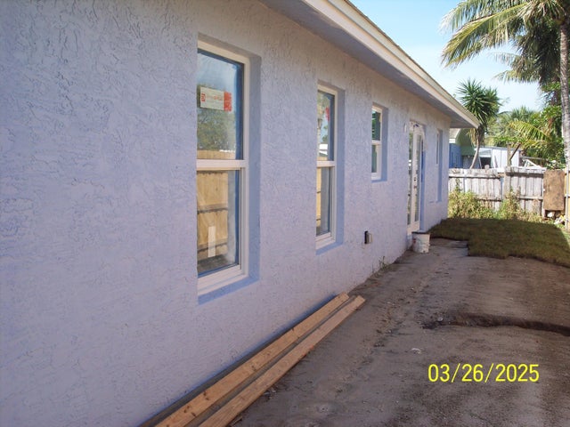 4 of 10 - 2805 Se Carroll Street, Stuart, FL