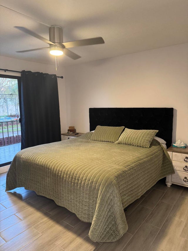 4 of 8 - 3526 E Gardens East Dr E #a, Palm Beach Gardens, FL