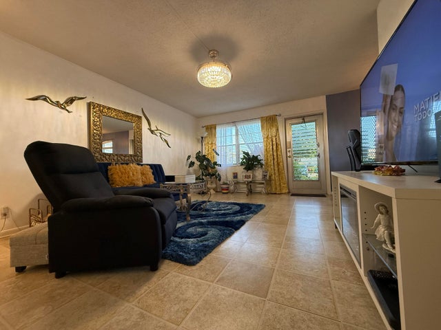 1 of 20 - 81 Camden D, West Palm Beach, FL