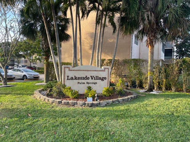 2 of 47 - 729 Lori Drive #406, Palm Springs, FL