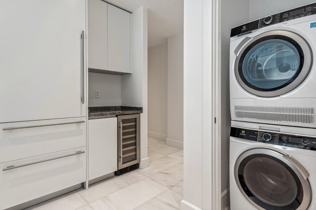 4 of 18 - 700 Ne 26th Ter #2104, Miami, FL