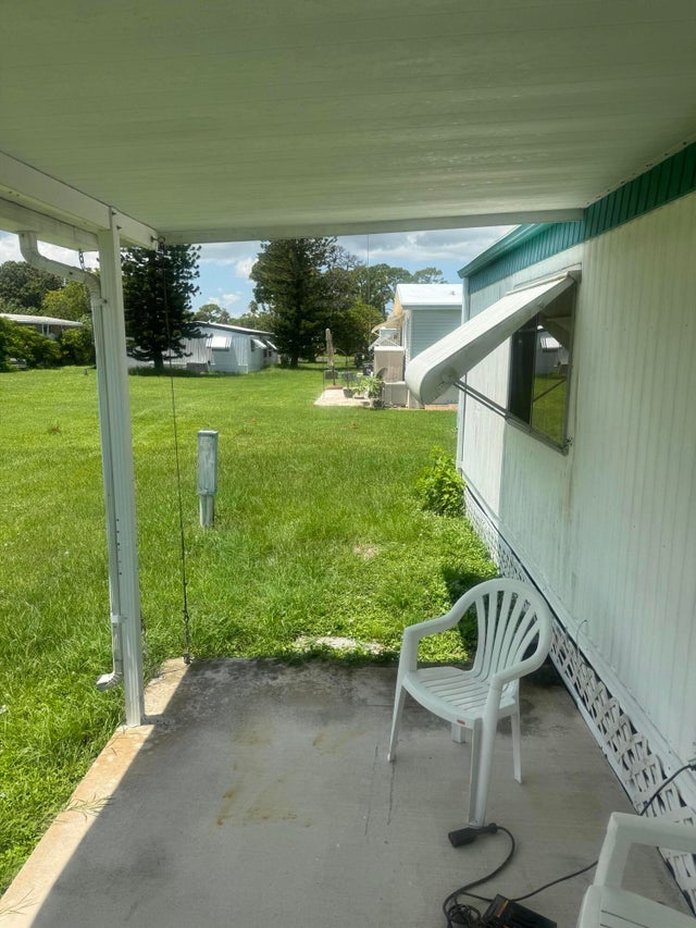 2 of 38 - 402 Dakota Wy, Fort Pierce, FL