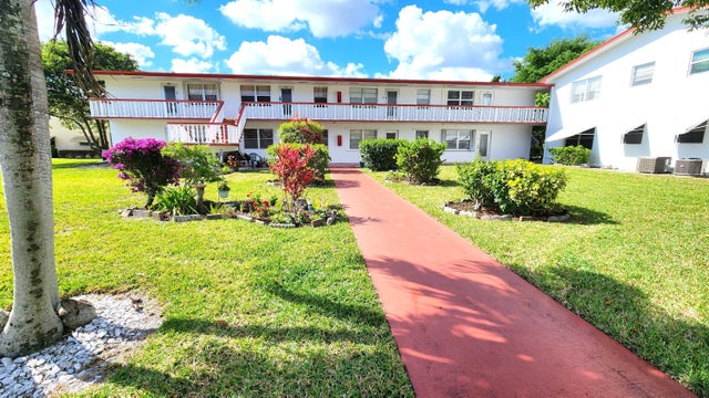 3 of 28 - 270 Northampton N, West Palm Beach, FL