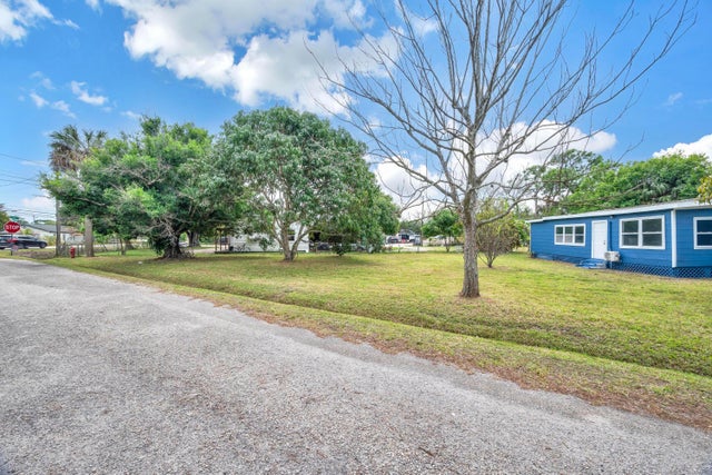 1 of 34 - 4175 Avenue I, Fort Pierce, FL