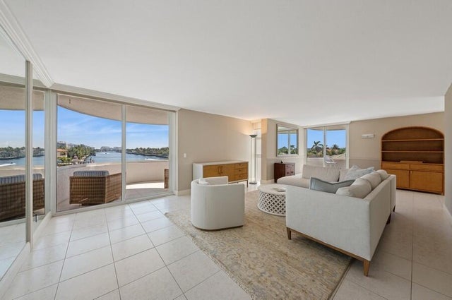 3 of 57 - 2200 S Ocean Boulevard #401, Delray Beach, FL