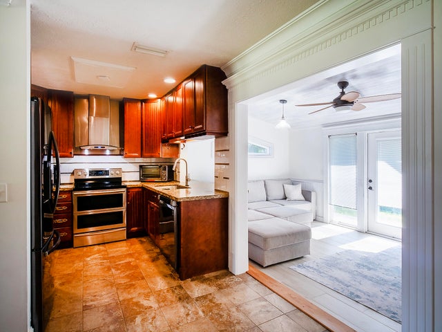 2 of 27 - 446 Se Cardinal Trail, Stuart, FL