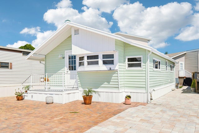 3 of 35 - 307 Nettles Blvd, Jensen Beach, FL