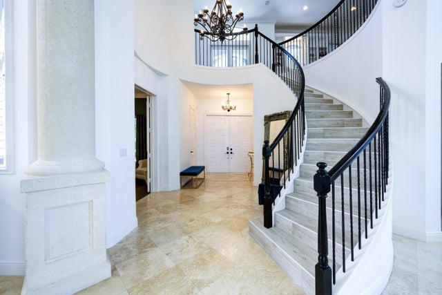 3 of 75 - 538 Les Jardin Dr, Palm Beach Gardens, FL