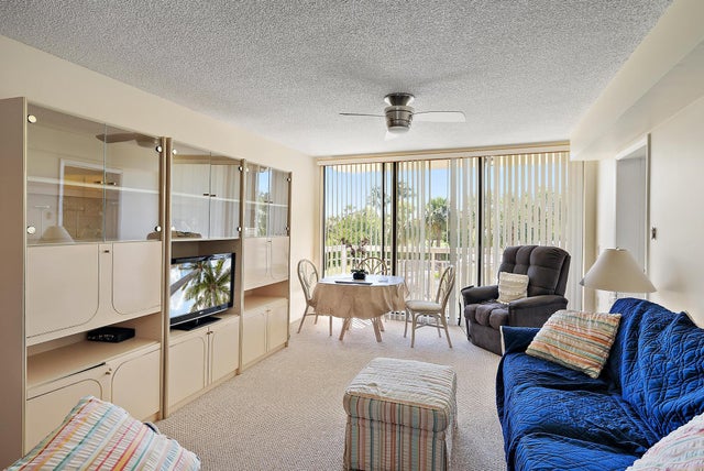 4 of 12 - 2761 Village Boulevard #303, West Palm Beach, FL