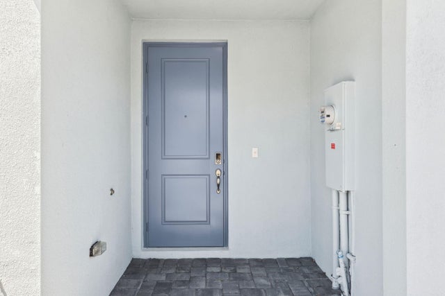 4 of 35 - 478 Salisbury Circle, Fort Pierce, FL