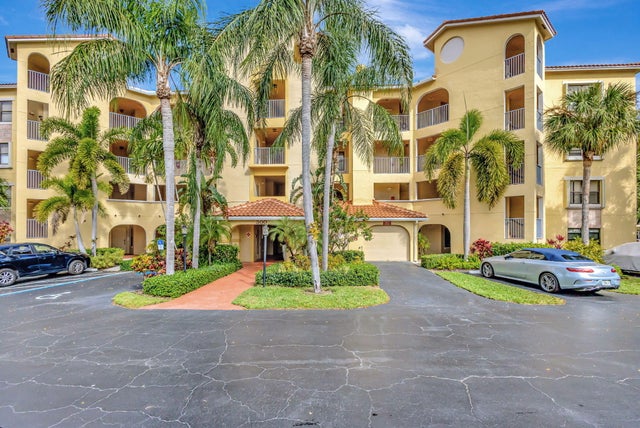 4 of 49 - 300 Uno Lago Dr #101, Juno Beach, FL