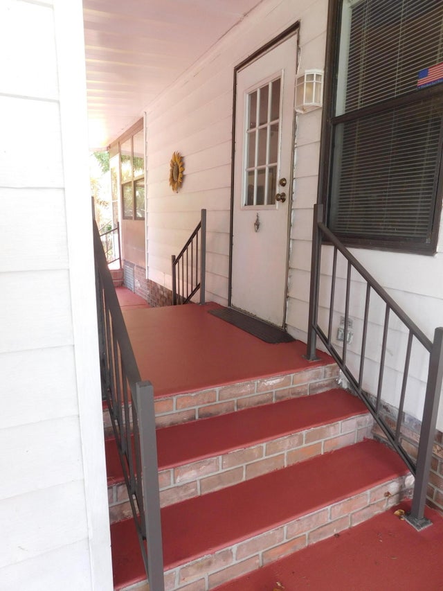 3 of 22 - 2965 Fiddlewood Circle, Port Saint Lucie, FL