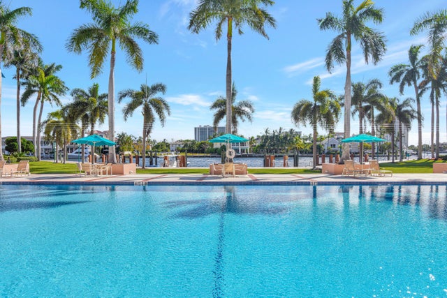 3 of 45 - 100 Se 5th Avenue #302, Boca Raton, FL