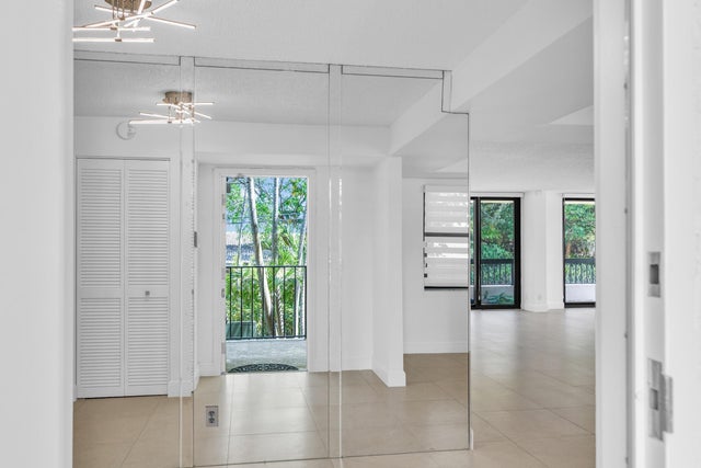 4 of 28 - 277 N Ocean Boulevard #1010, Boca Raton, FL