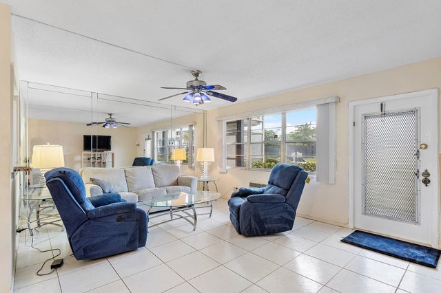 4 of 34 - 228 Ventnor Q, Deerfield Beach, FL