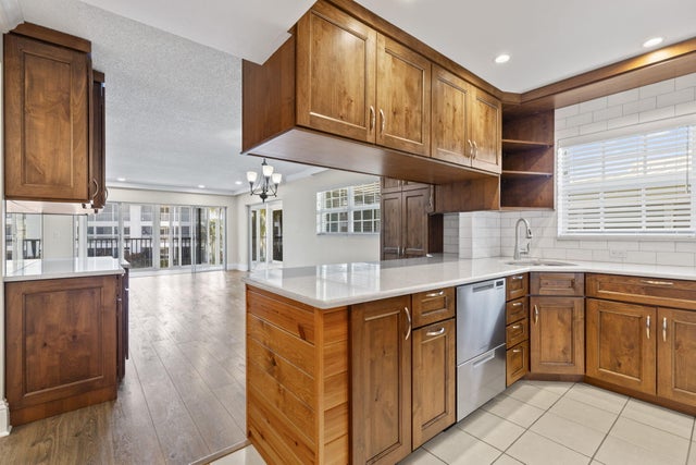 2 of 32 - 1856 Sw Palm City Road #206, Stuart, FL