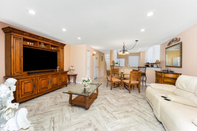 2 of 21 - 2974 Se Lexington Lakes Dr, Stuart, FL