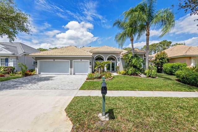 2 of 81 - 3439 Se Fairway Oaks Trail, Stuart, FL