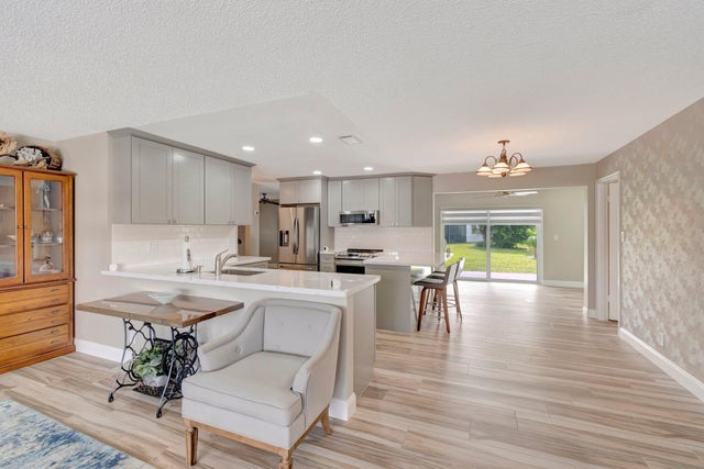 5 of 54 - 2012 Sw 15th Street, Boynton Beach, FL