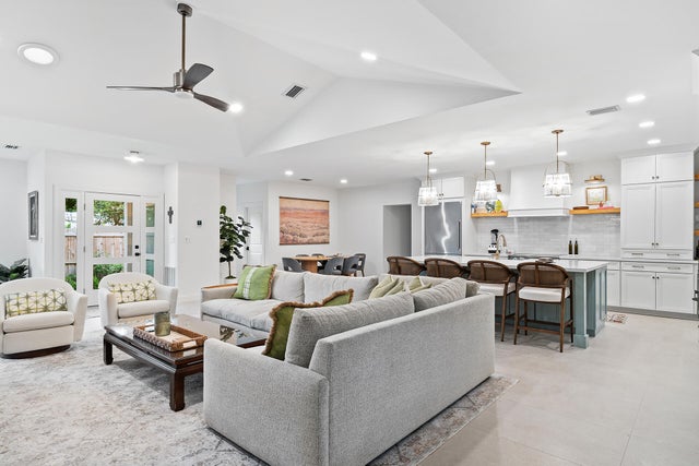 2 of 28 - 833 Avon Road, West Palm Beach, FL