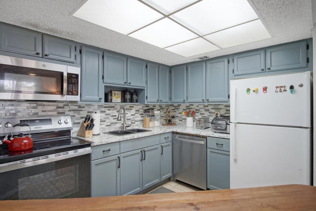 5 of 22 - 1544 Se Royal Green Circle #k201, Port Saint Lucie, FL