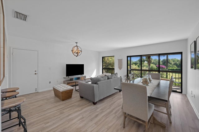 3 of 29 - 13334 Polo Club Road #304, Wellington, FL