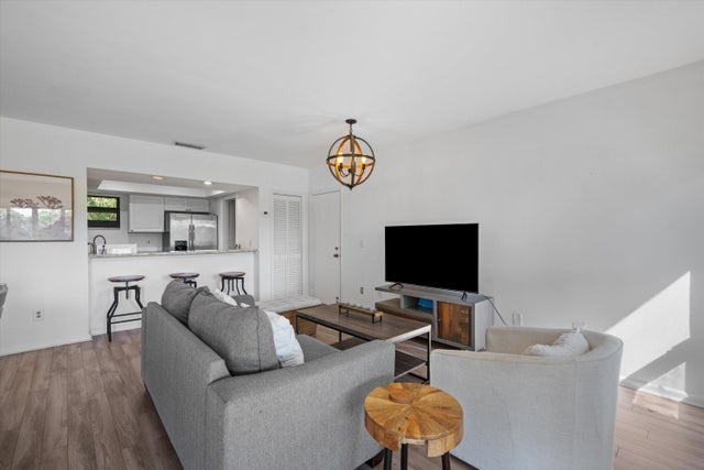 4 of 29 - 13334 Polo Club Road #304, Wellington, FL